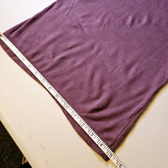 Vintage 80s Lavender Turtleneck Acrylic Medium - Picture 7 of 11